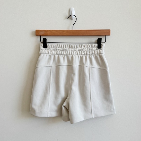 LULULEMON • Softstreme High-Rise Short 4" in White Opal - Picture 8 of 12